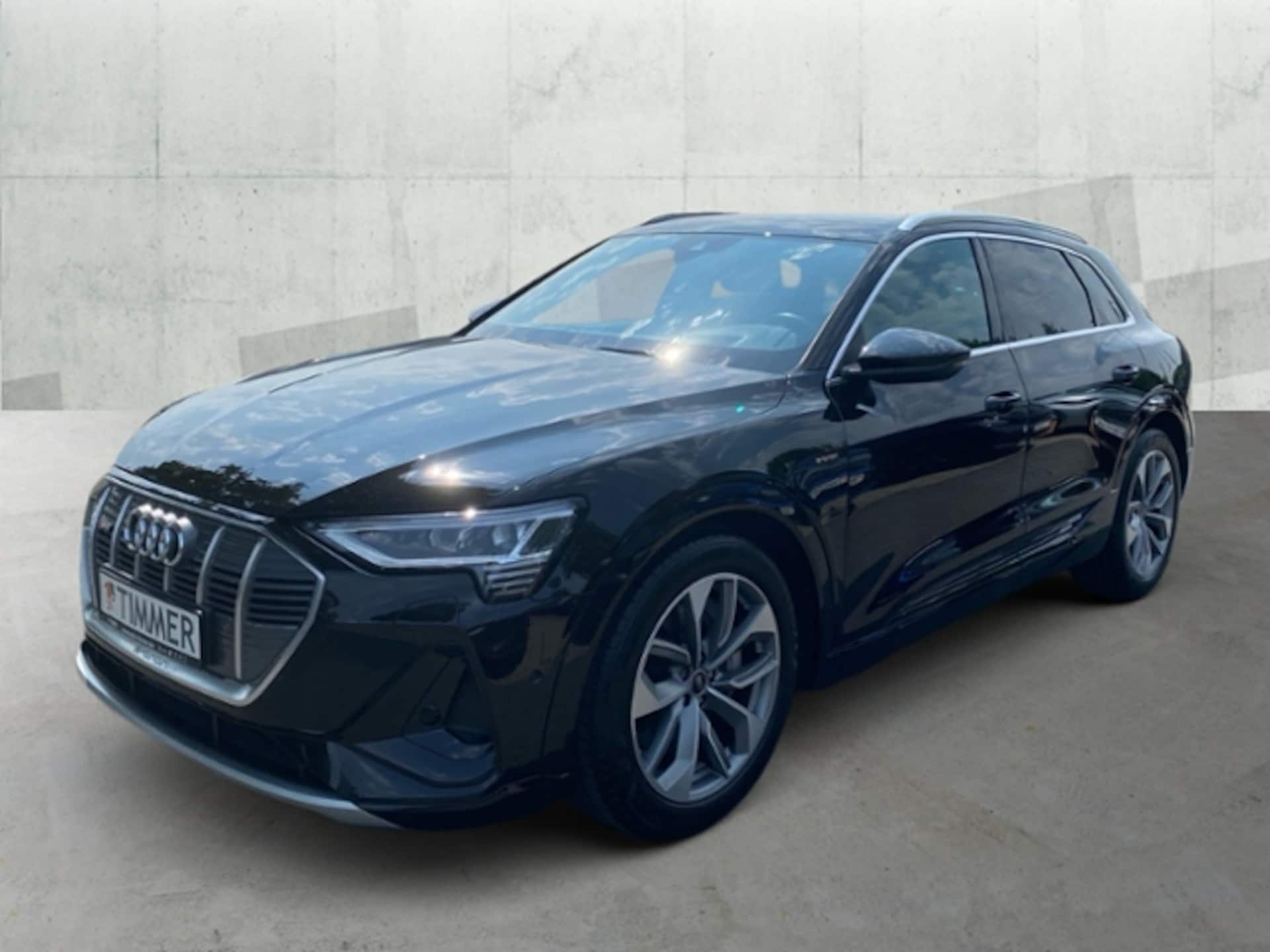 Audi e-tron S line