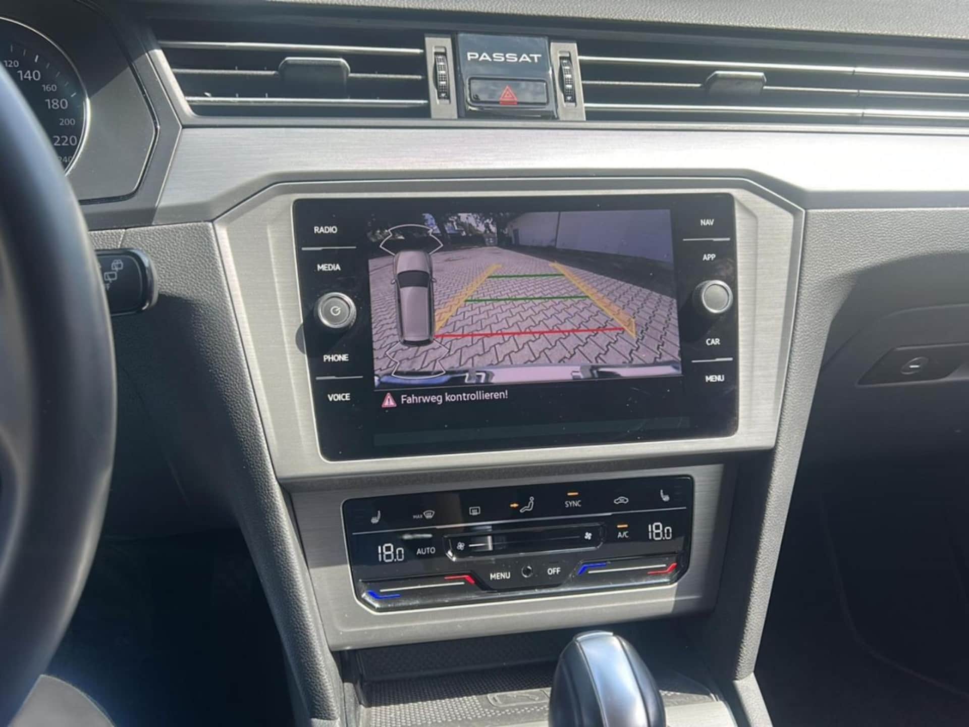 Volkswagen Passat Variant Conceptline