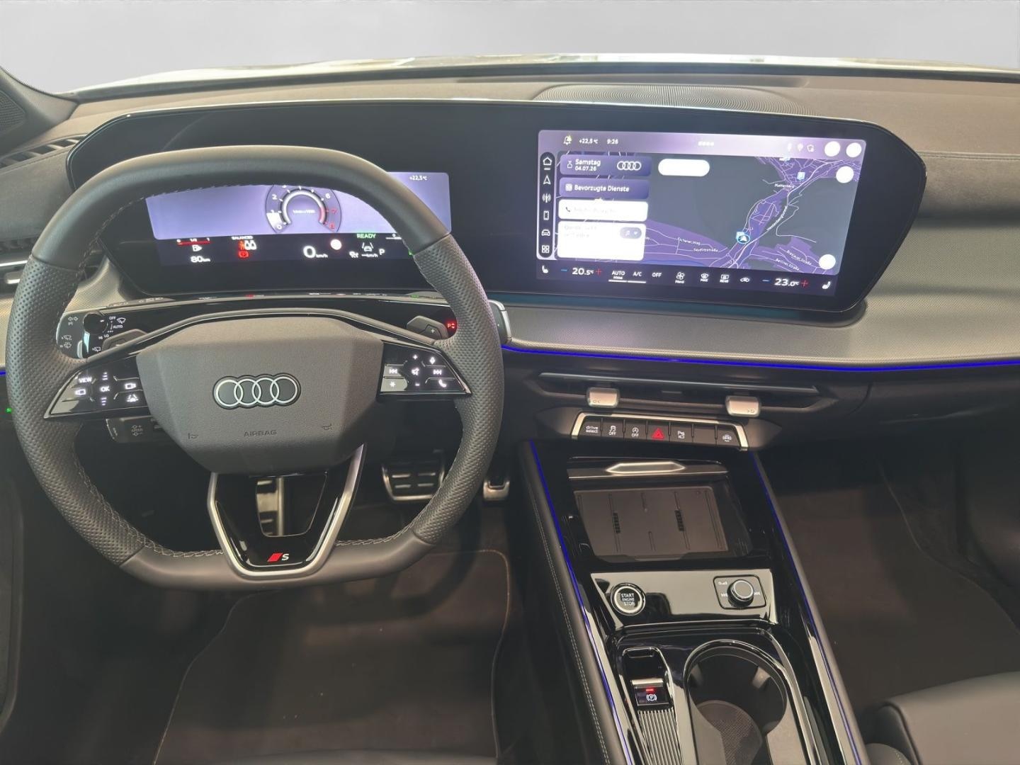 Bild über Audi Q3 SUV TFSI 110 kW S tronic - für weitere Informationen kontaktieren Sie den Audi Partner