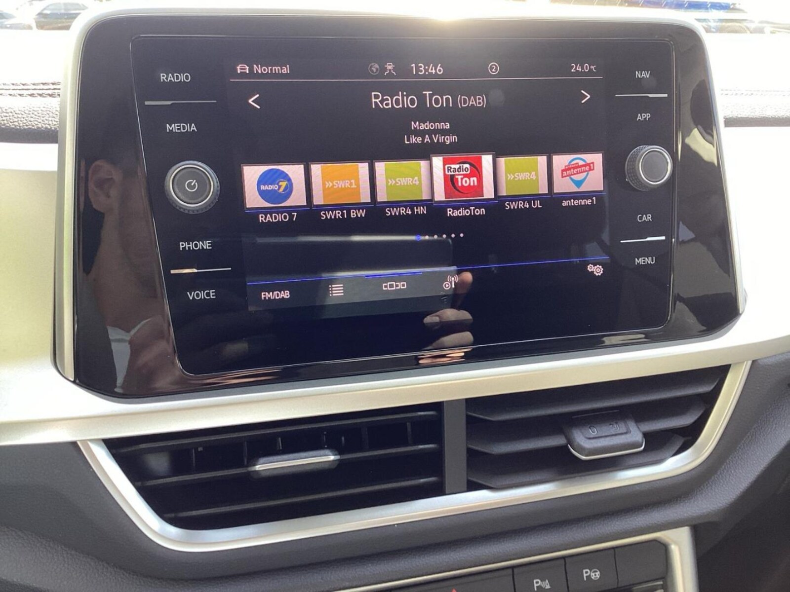 Volkswagen T-Roc – Bild 13