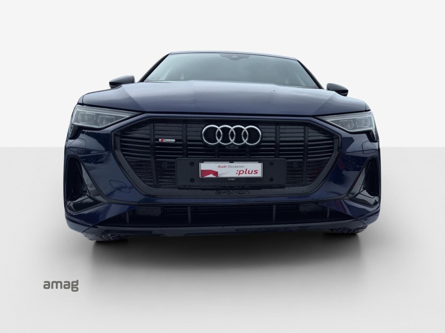 Bild über Audi e-tron Sportback Attraction S line 50 quattro 230,00 kW - for more details contact your dealer