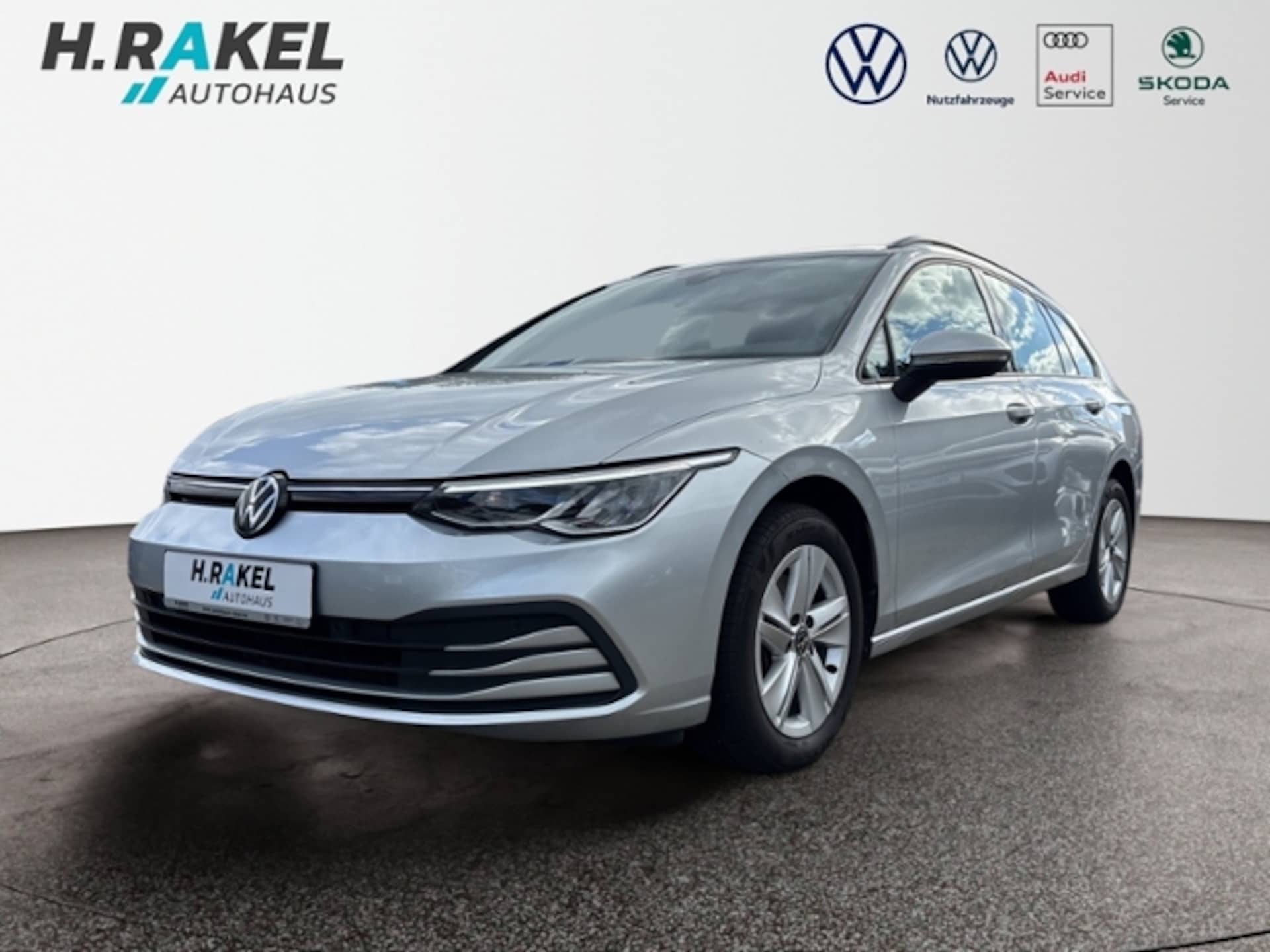 Volkswagen Golf Variant Life