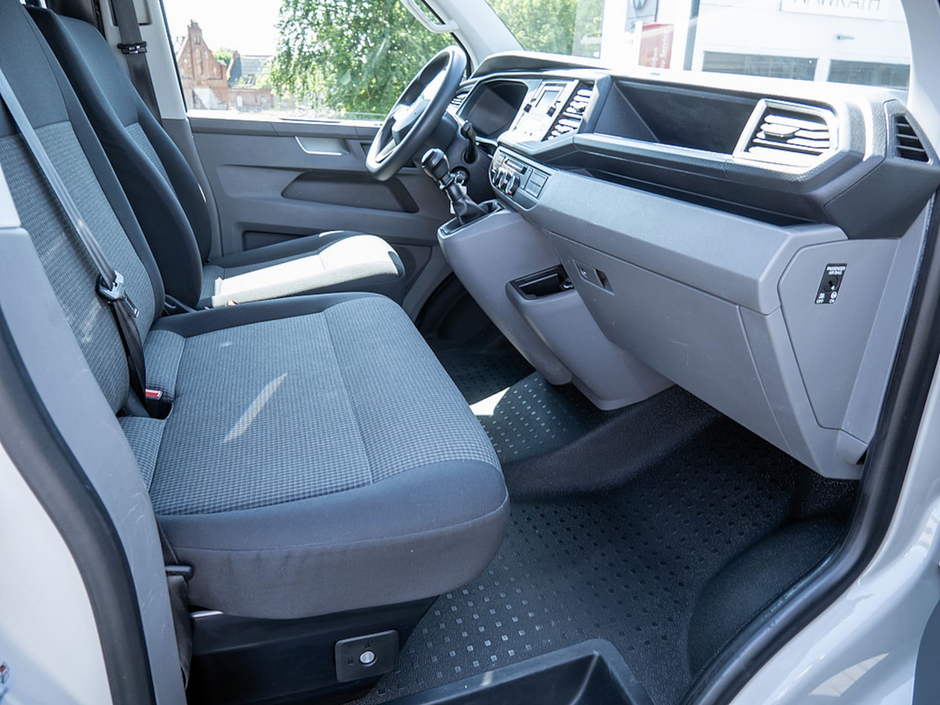 Volkswagen T6.1 Transporter Kasten kurzer Radstand