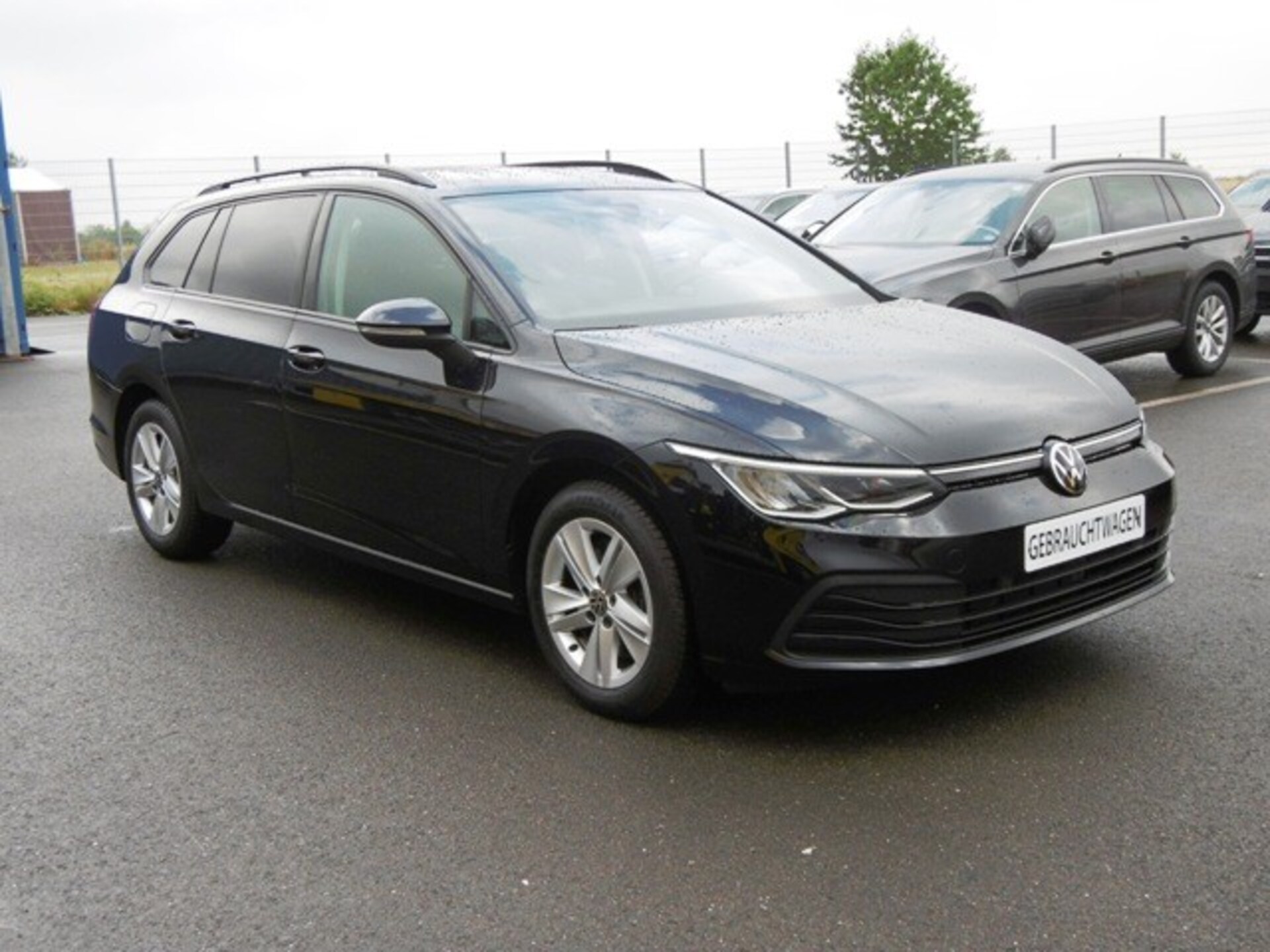 Volkswagen Golf Variant Life