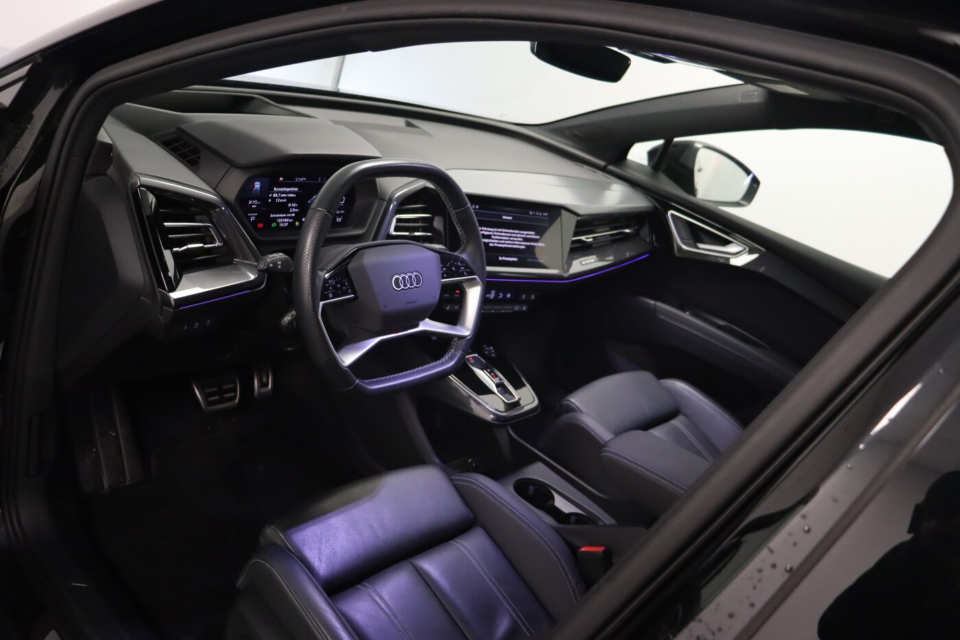 Image about Audi Q4 e-tron 50 e-tron quattro