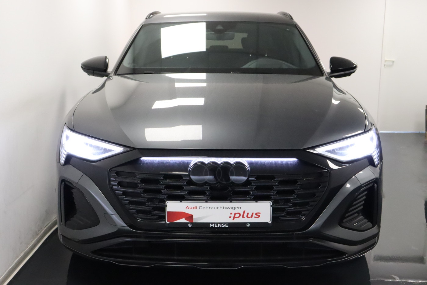 Image about Audi Q8 Sportback e-tron S line 55 e-tron quattro