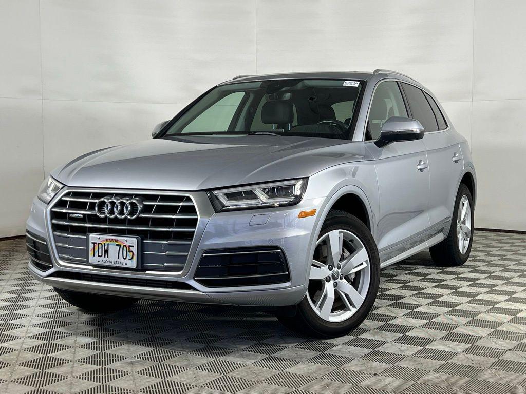 2018 Audi Q5 2.0T quattro S tronic Premium Plus's photo