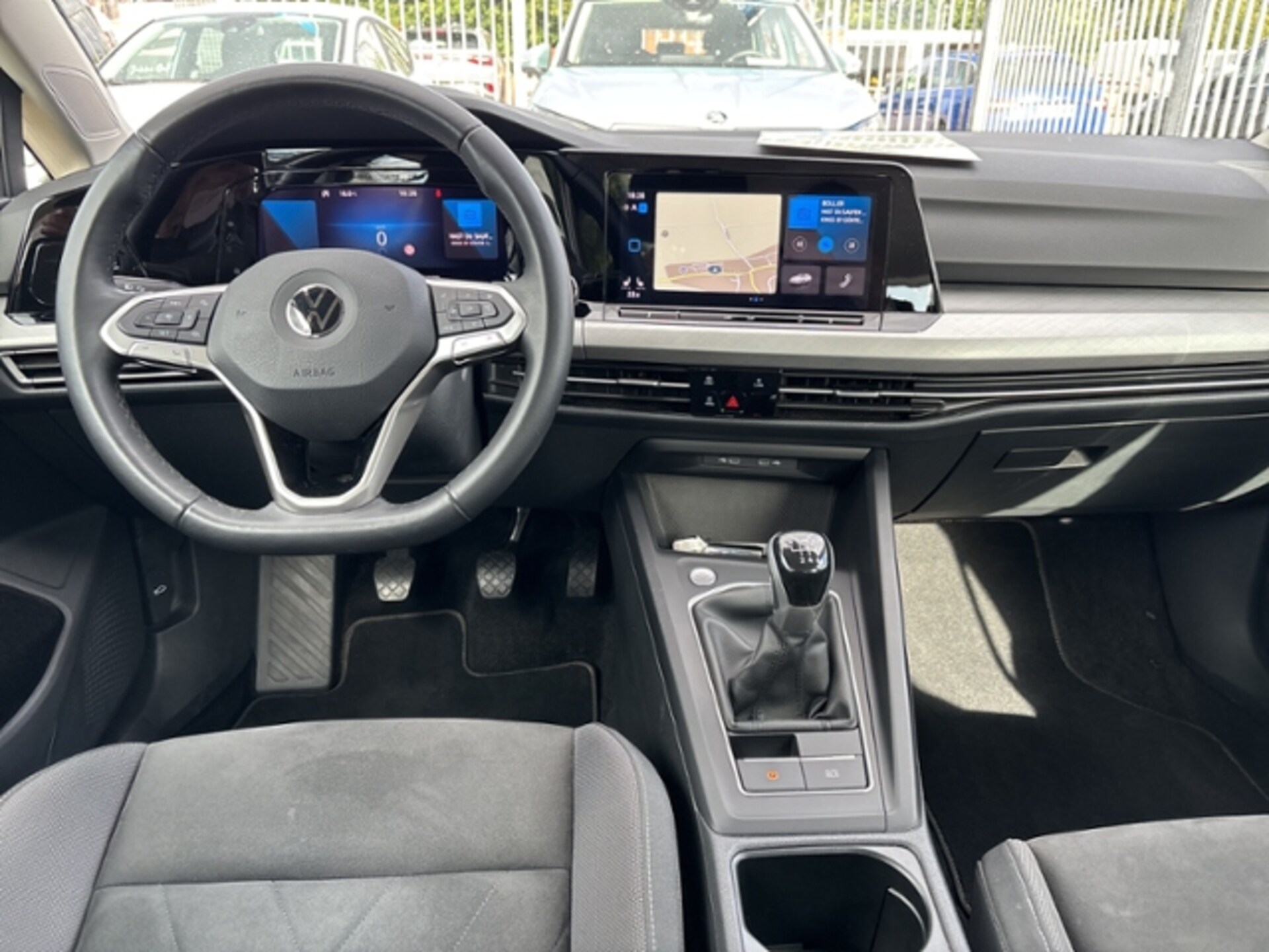Volkswagen Golf Variant Life