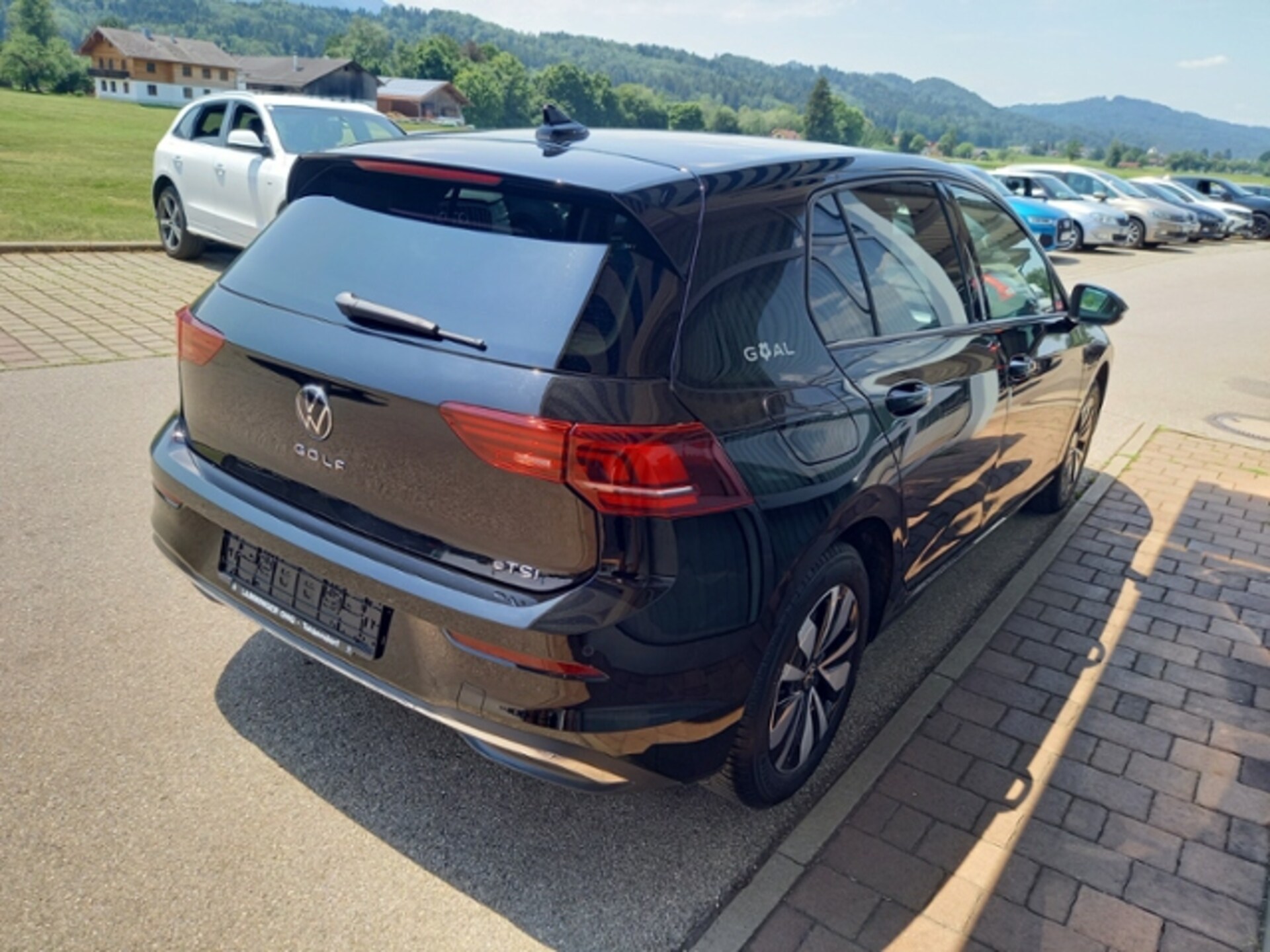 Volkswagen Golf Life