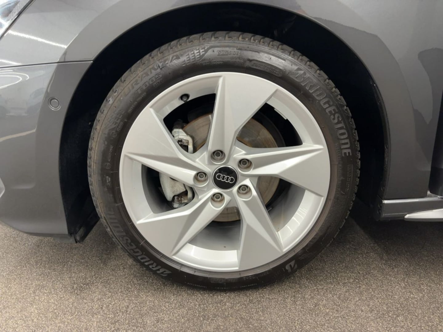 Bild über Audi A3 Sportback S line 30 TDI S tronic - für weitere Informationen kontaktieren Sie den Audi Partner