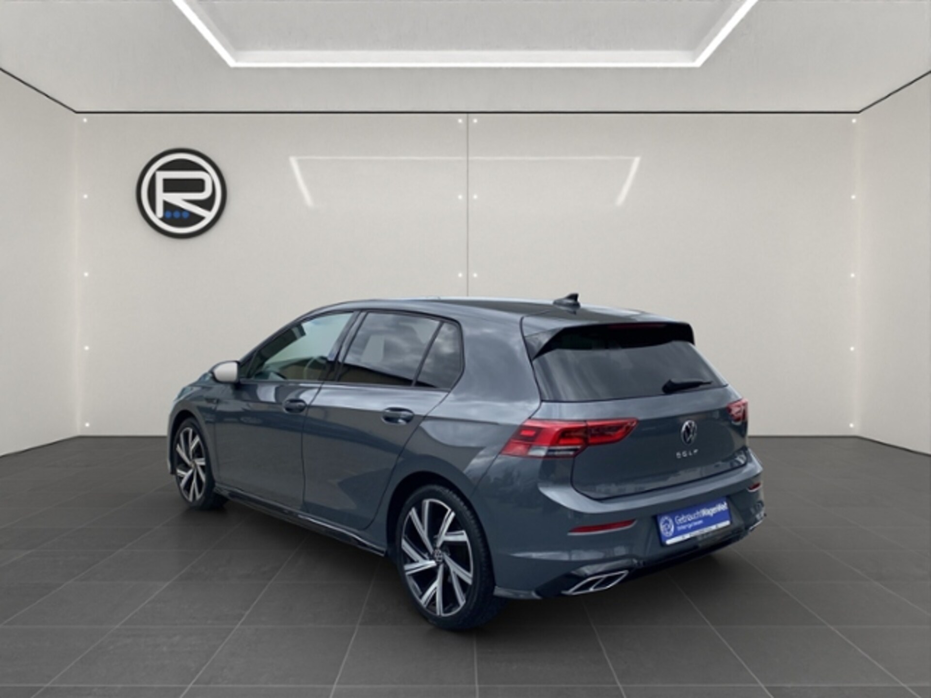 Volkswagen Golf R-Line