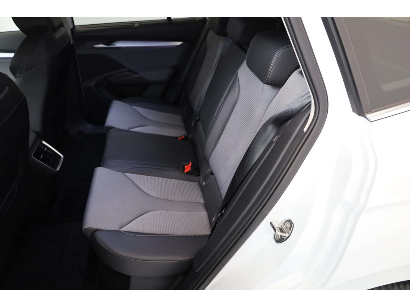 Škoda Enyaq – Bild 15