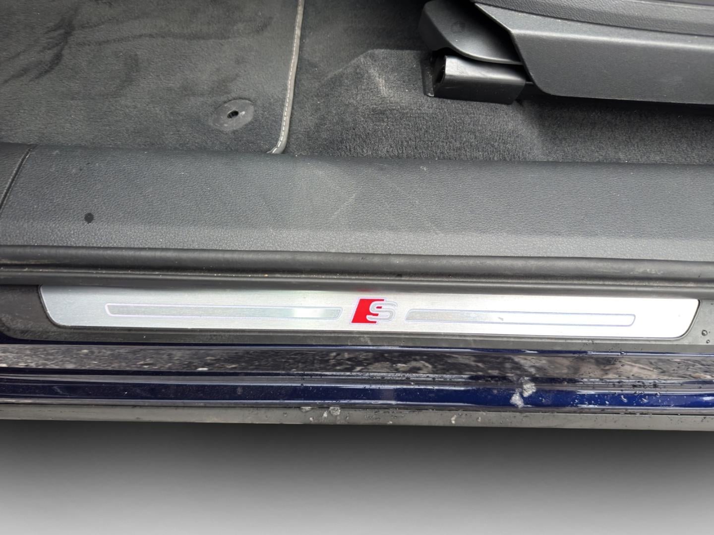 Bild über Audi e-tron Sportback Attraction S line 50 quattro 230,00 kW - for more details contact your dealer