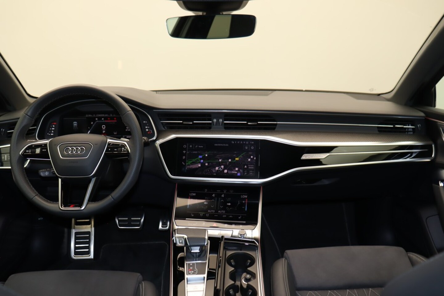 Bild über Audi S6 Avant TDI quattro tiptronic - für weitere Informationen kontaktieren Sie den Audi Partner
