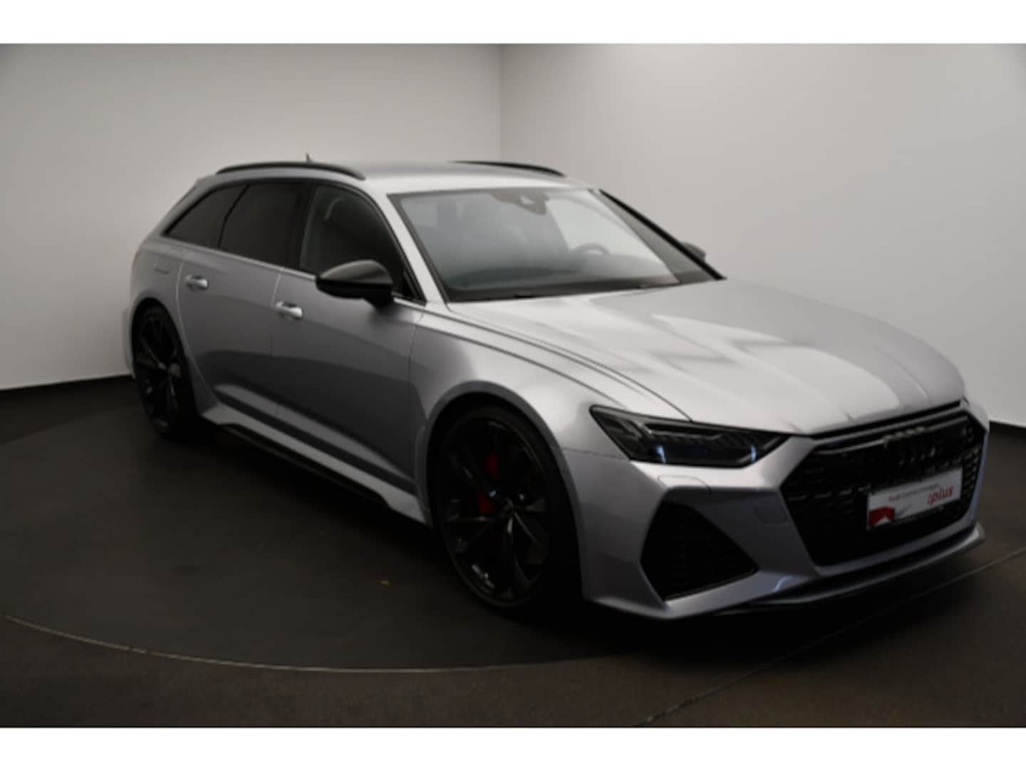 Bild über Audi RS 6 Avant TFSI quattro tiptronic - für weitere Informationen kontaktieren Sie den Audi Partner