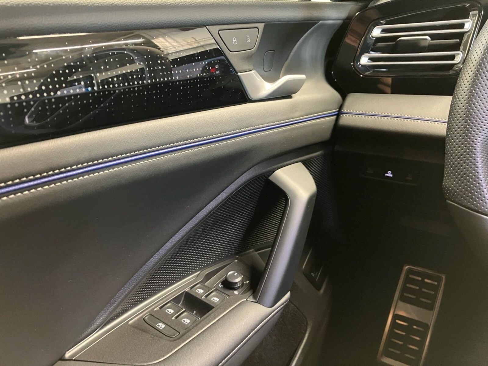 Volkswagen Tiguan – Bild 15