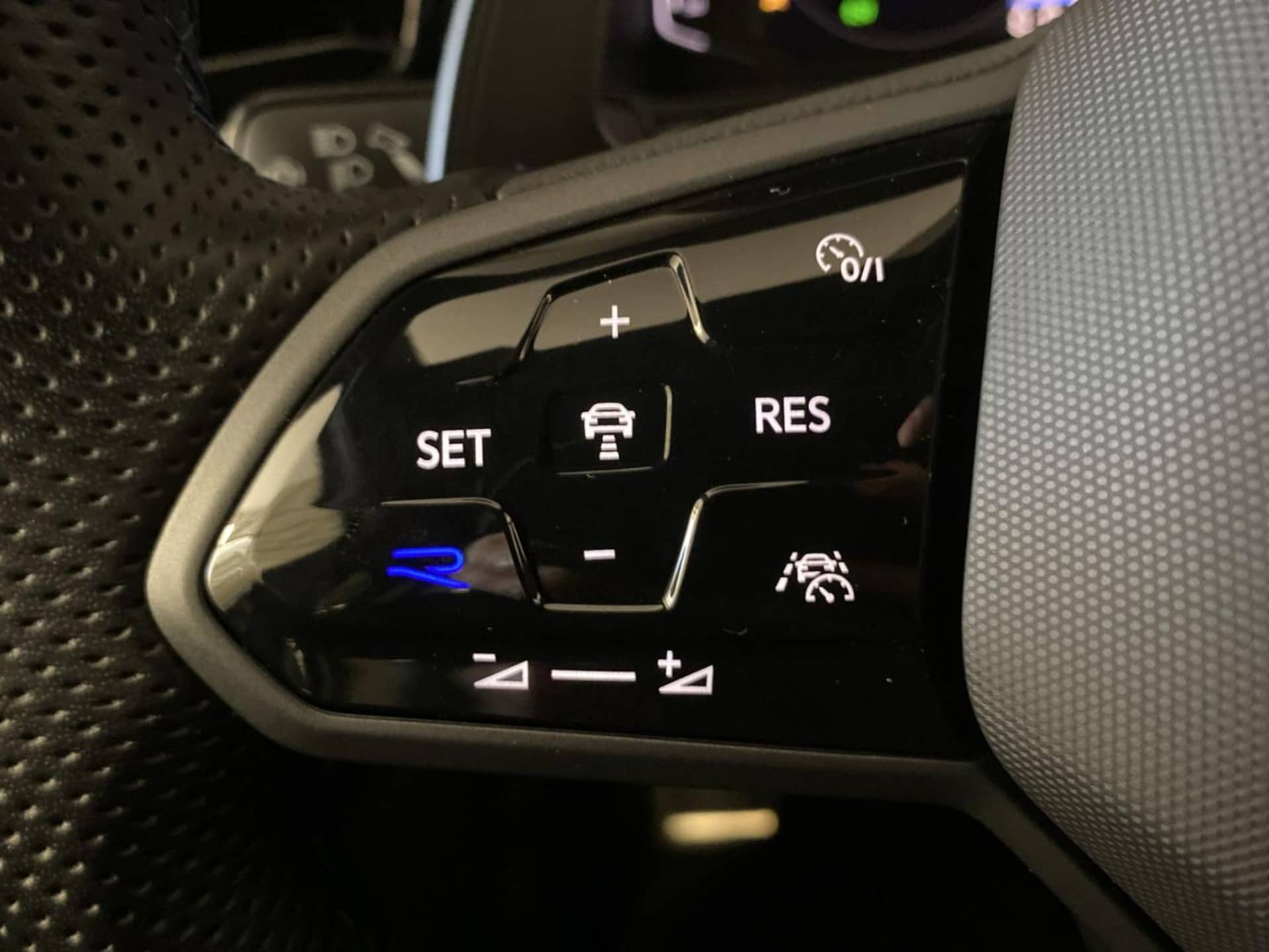 Volkswagen T-Roc R