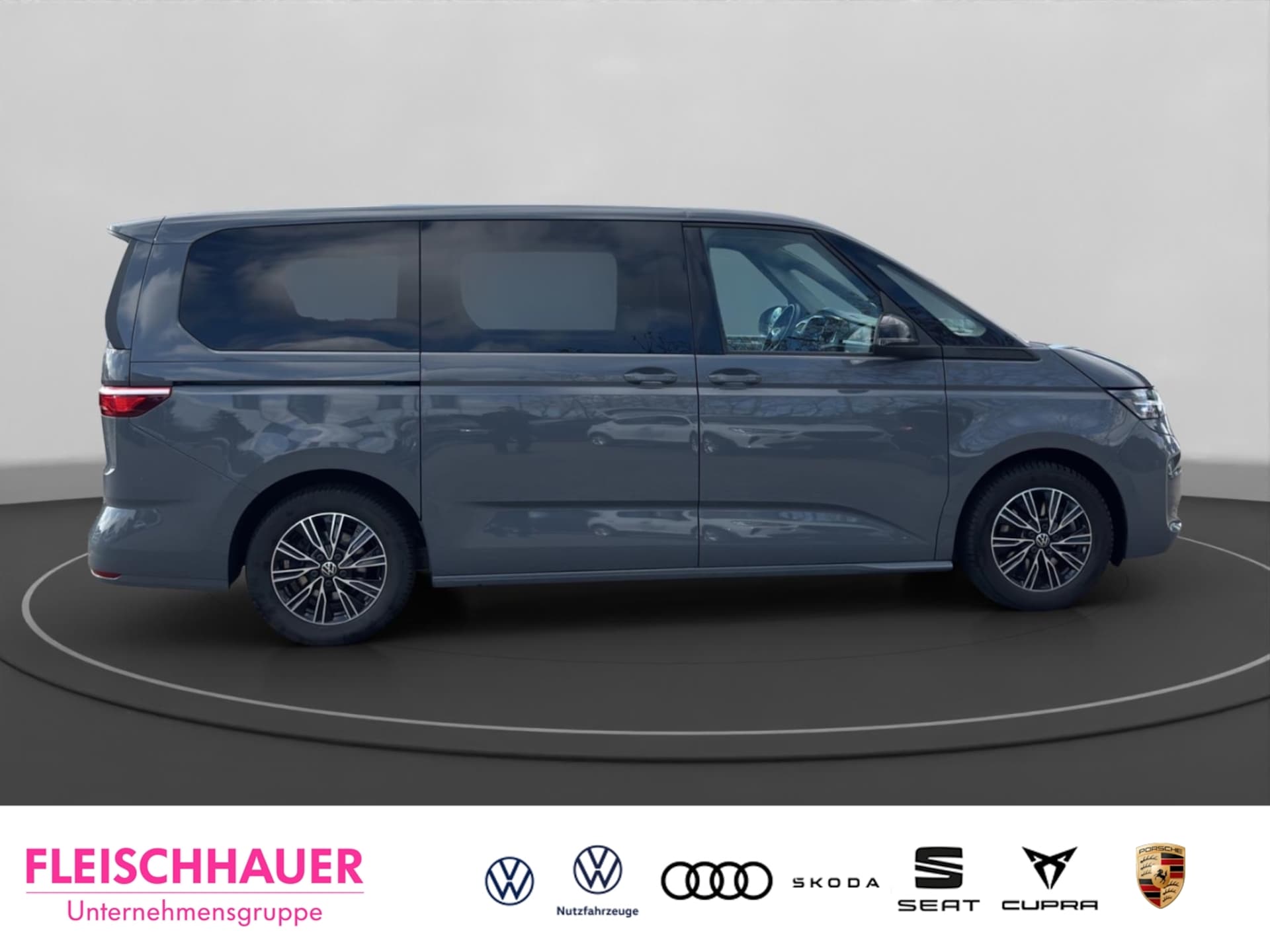 Volkswagen Multivan Langversion Basis-Modell