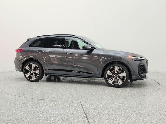 2026 Audi SQ5