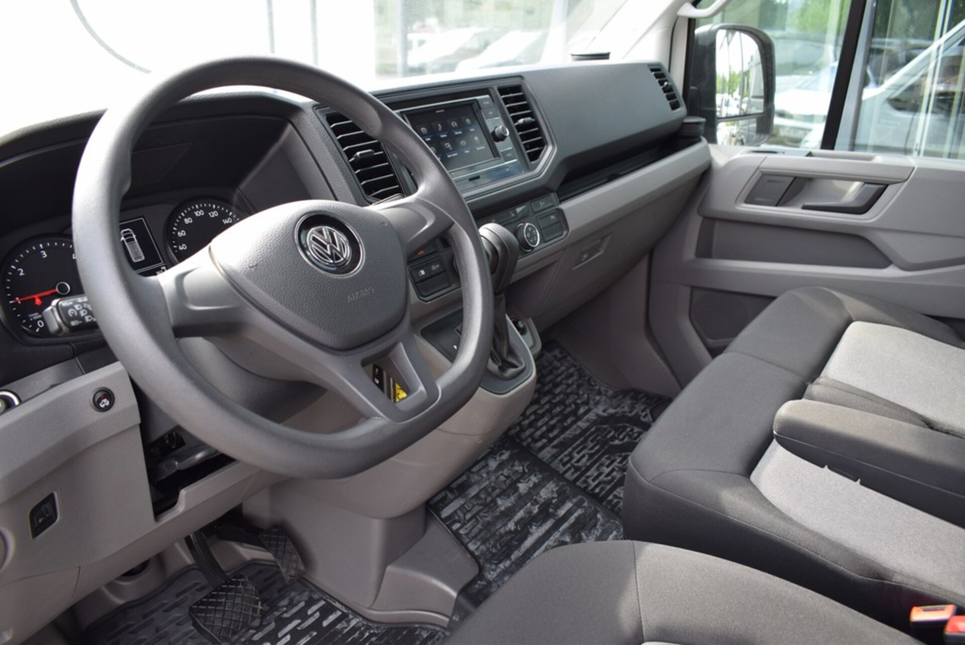 Volkswagen Crafter Kasten mittlerer Radstand
