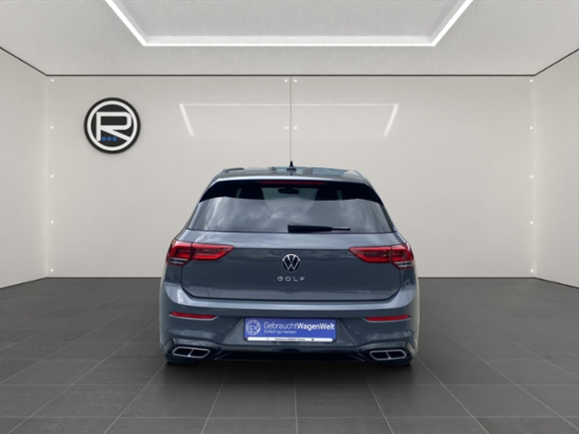 Volkswagen Golf R-Line