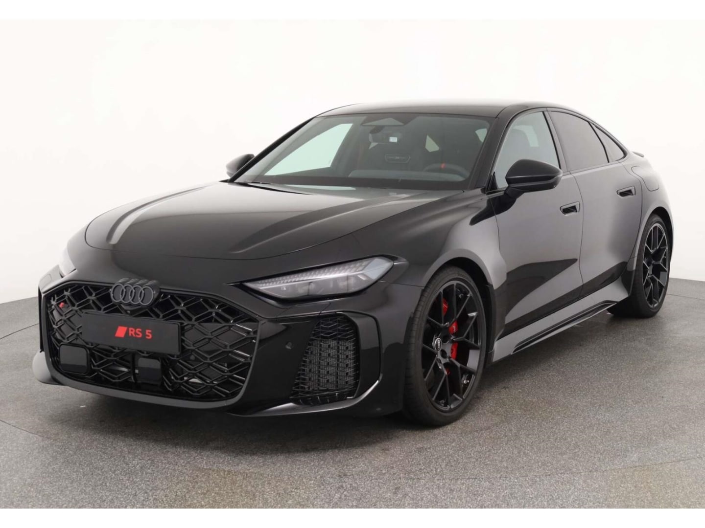 Bild über Audi RS 5 Limousine TFSI quattro 470 kW tiptronic - für weitere Informationen kontaktieren Sie den Audi Partner