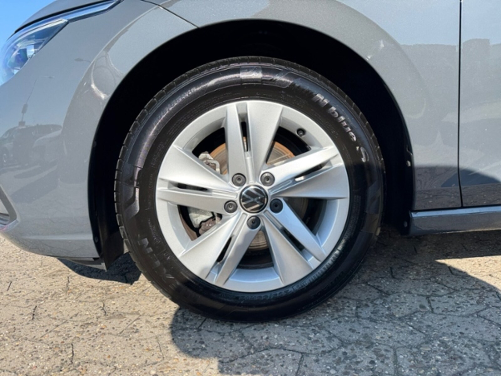 Volkswagen Golf Variant – Bild 8