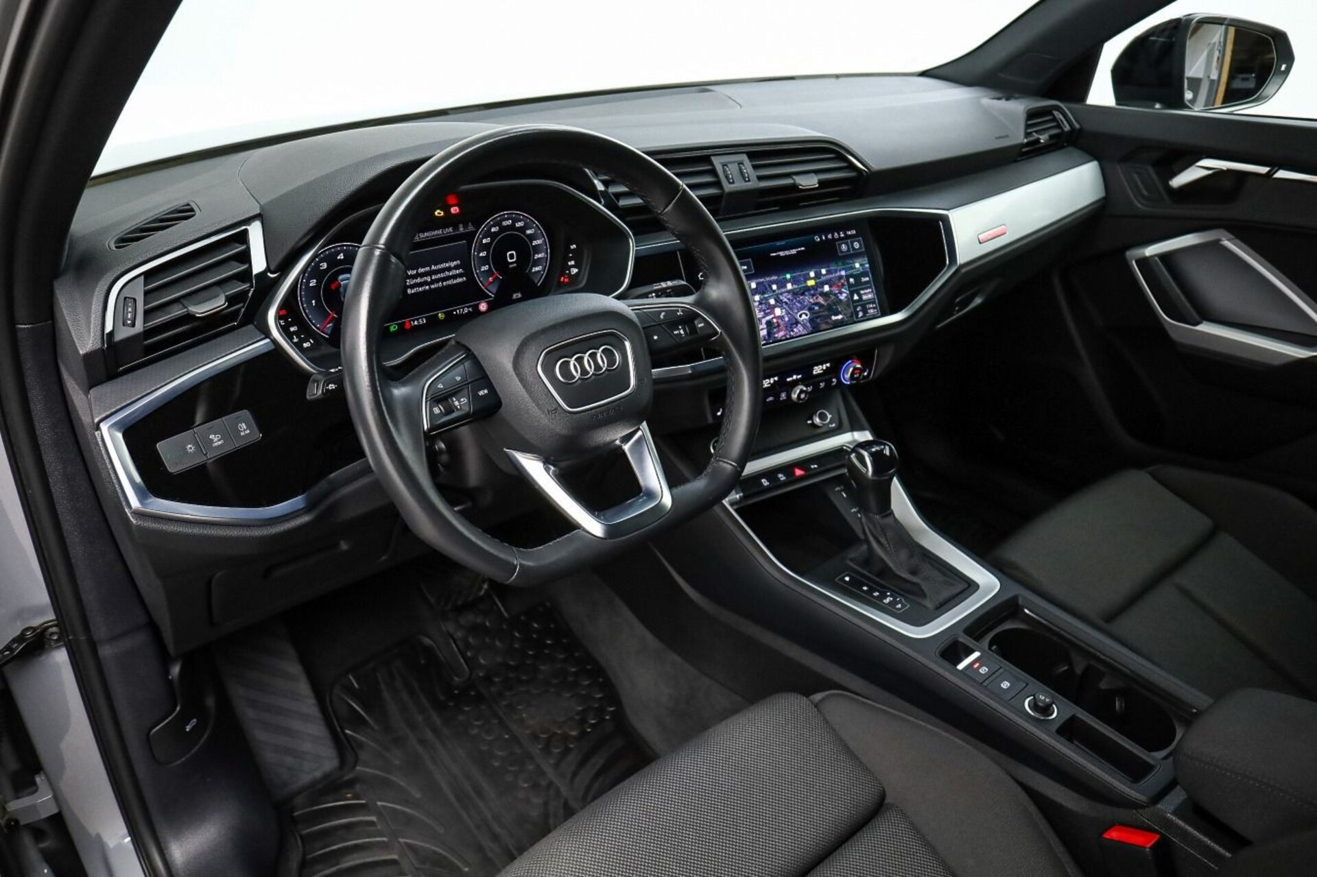 Audi Q3 SUV S line