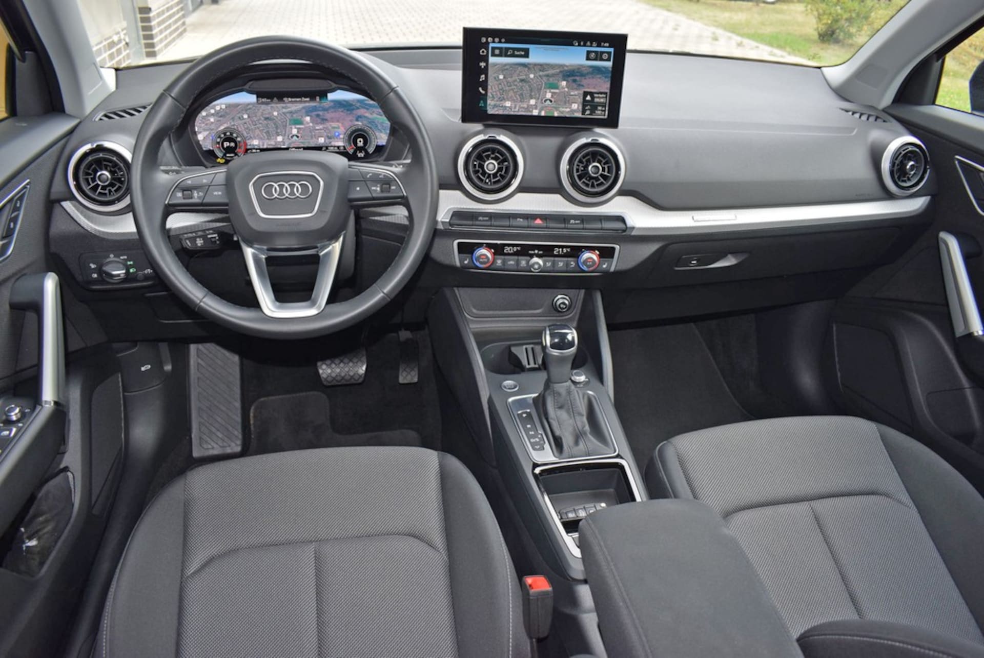Audi Q2 S line