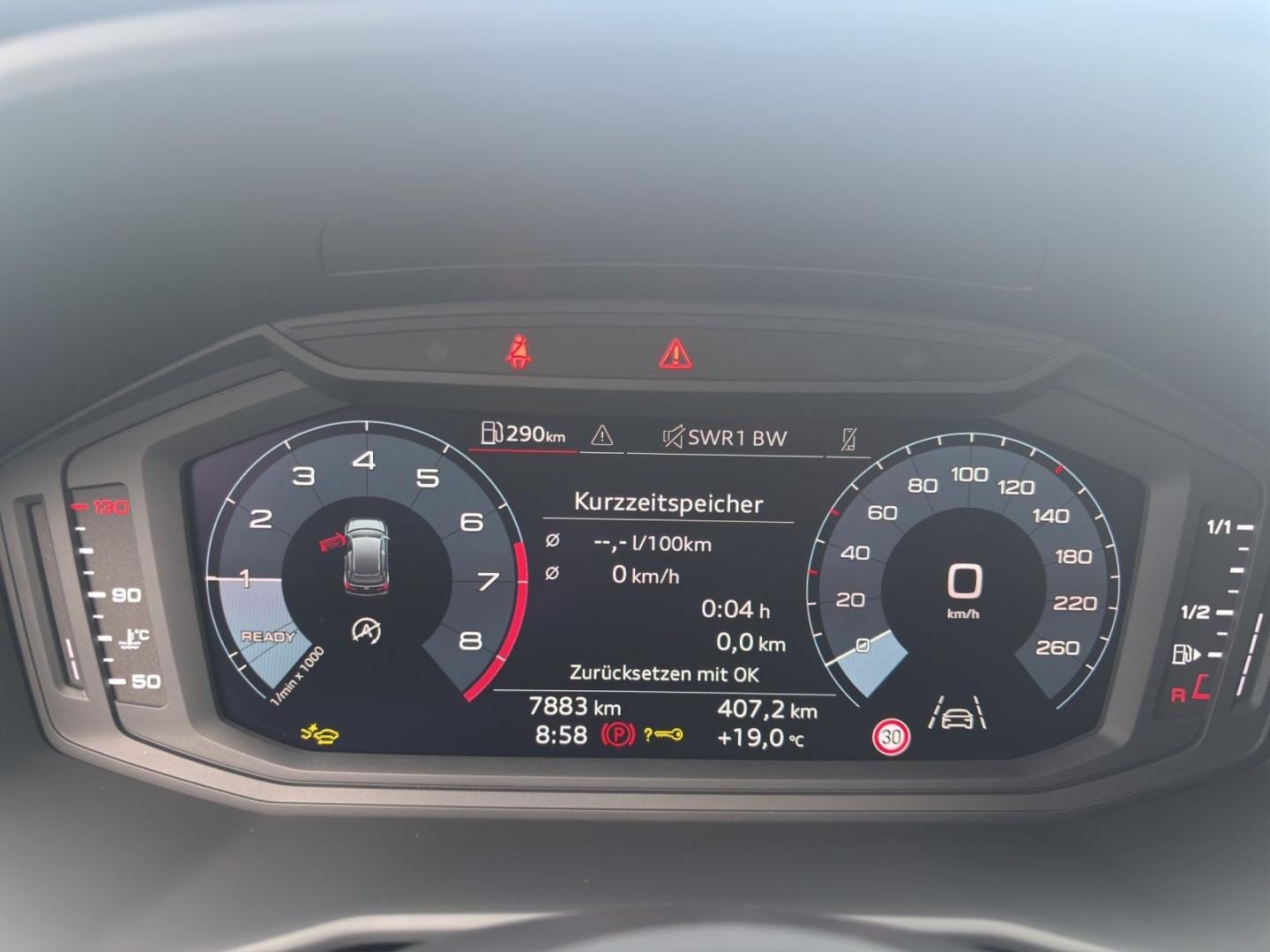Bild über Audi A1 Sportback advanced 30 TFSI Schaltgetriebe - für weitere Informationen kontaktieren Sie den Audi Partner