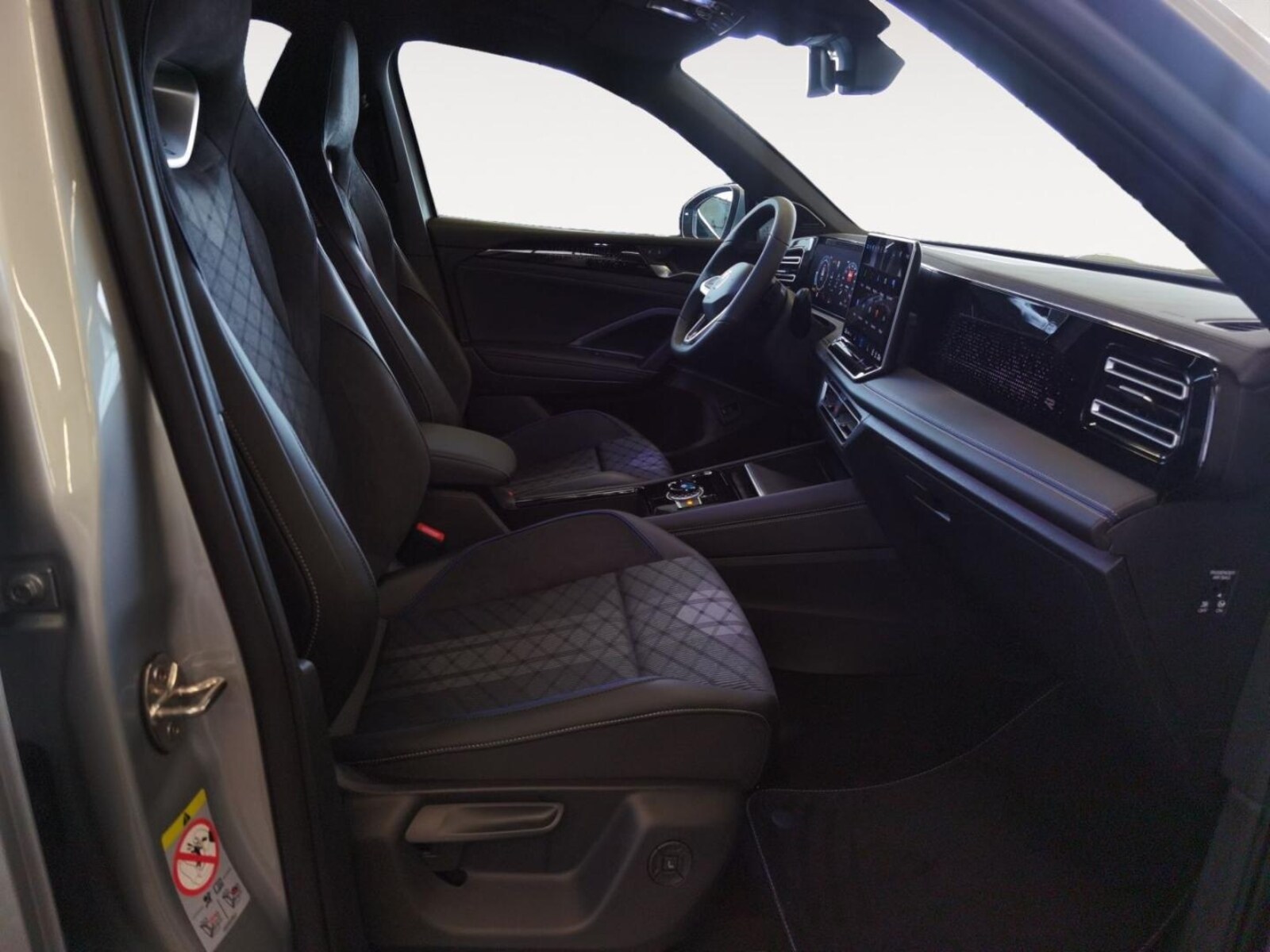 Volkswagen Tiguan – Bild 17
