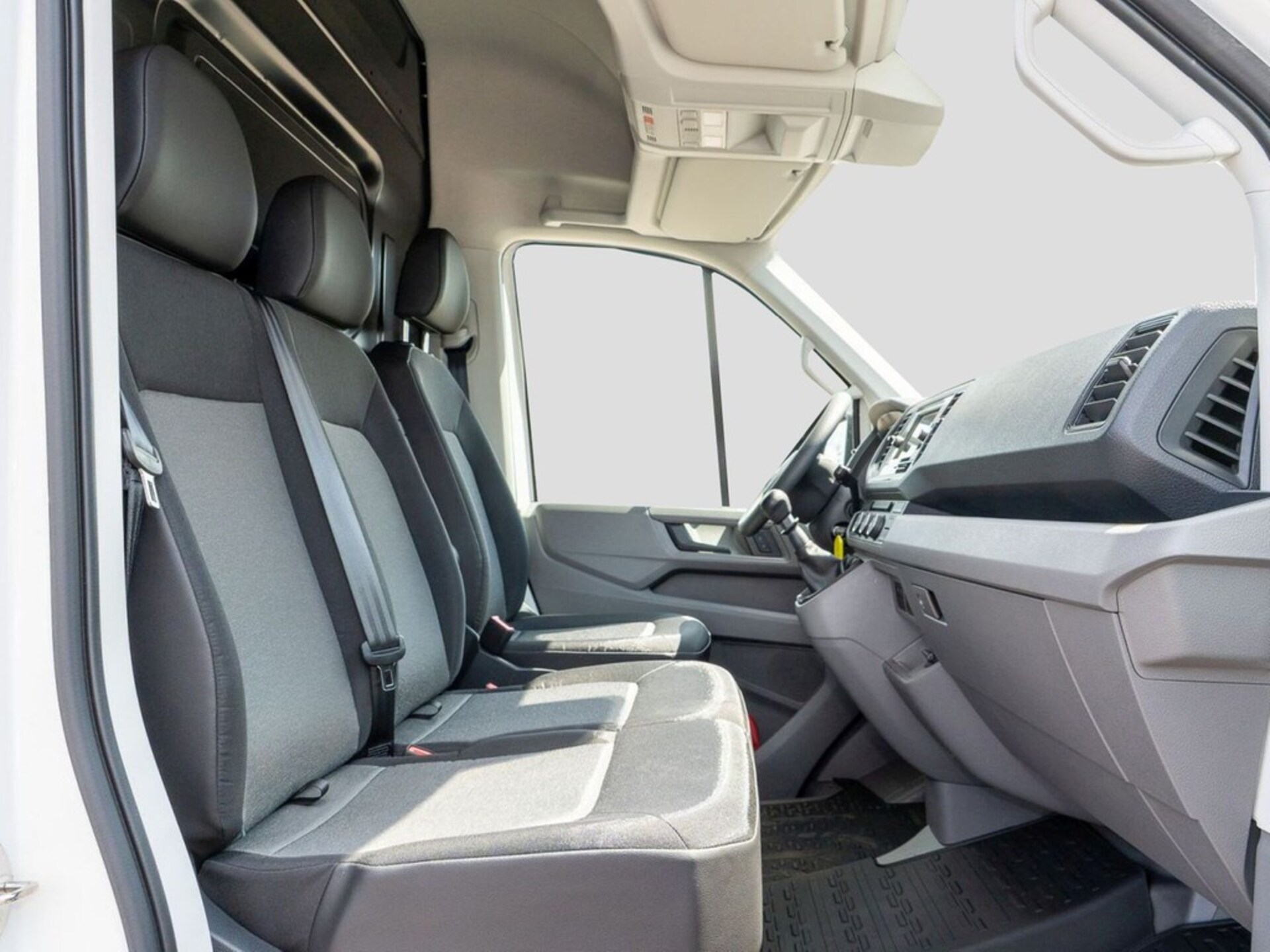 Volkswagen Crafter Kasten langer Radstand