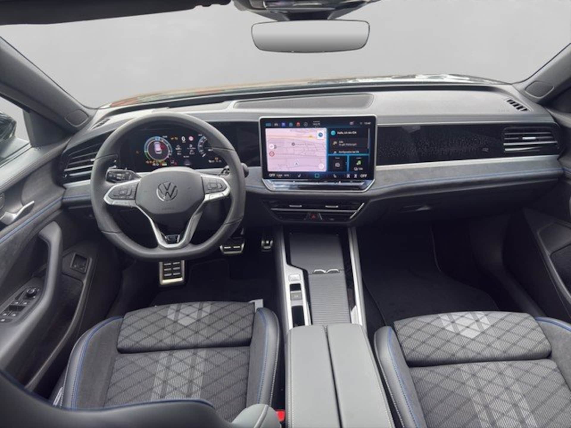 Volkswagen Passat R-Line