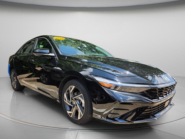 2025 Hyundai Elantra