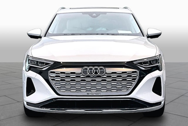 2024 Audi Q8 e-tron