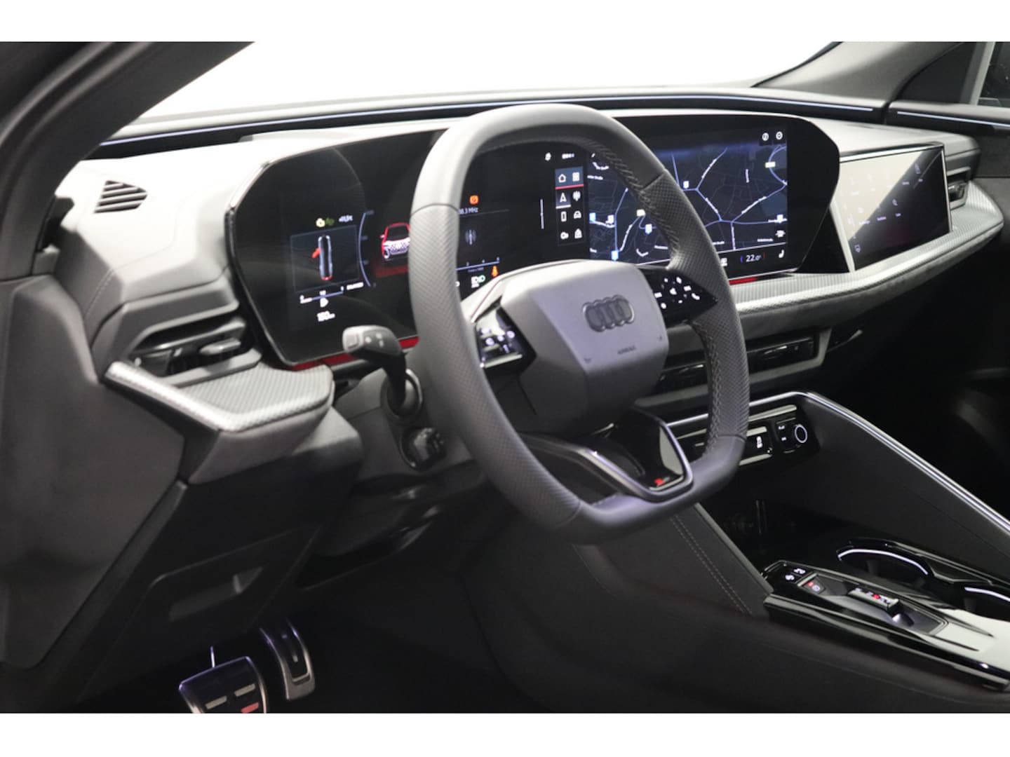 Bild über Audi Q5 SUV TDI quattro 150 kW S tronic - für weitere Informationen kontaktieren Sie den Audi Partner