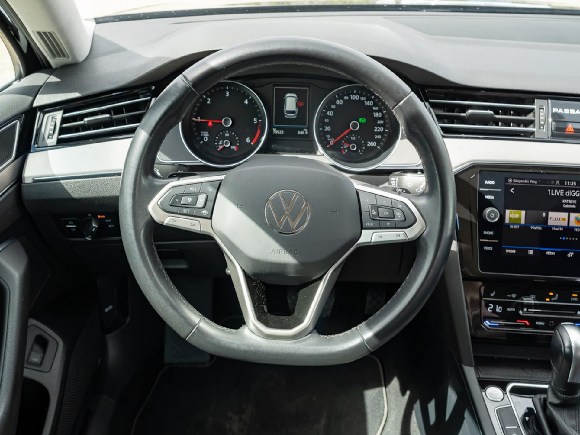 Volkswagen Passat Variant Elegance