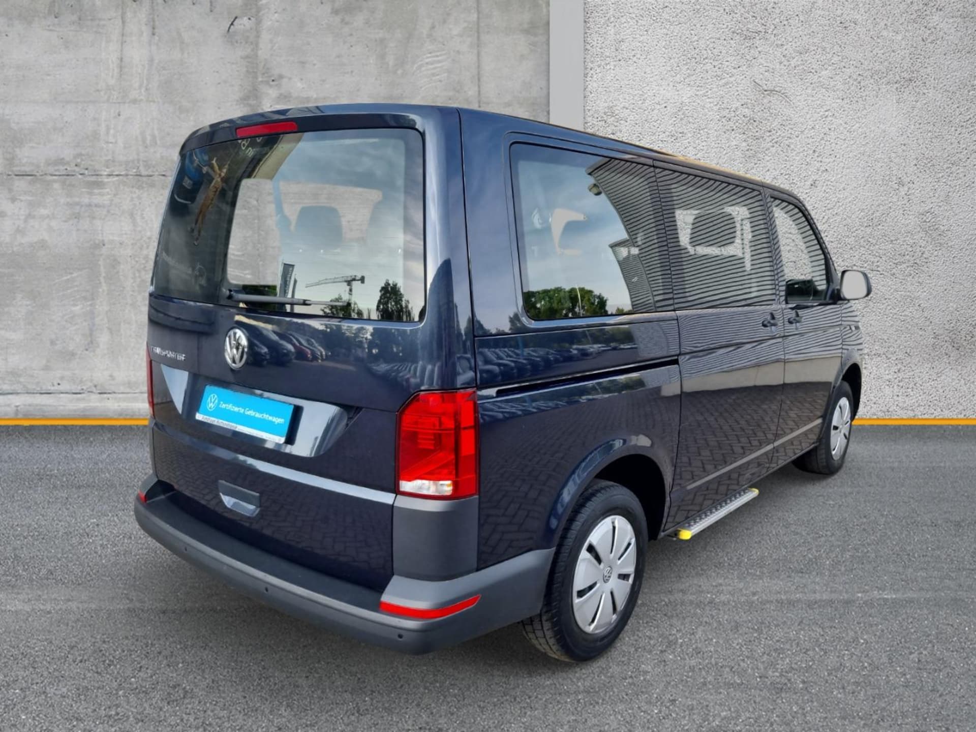 Volkswagen T6.1 Transporter Kombi kurzer Radstand