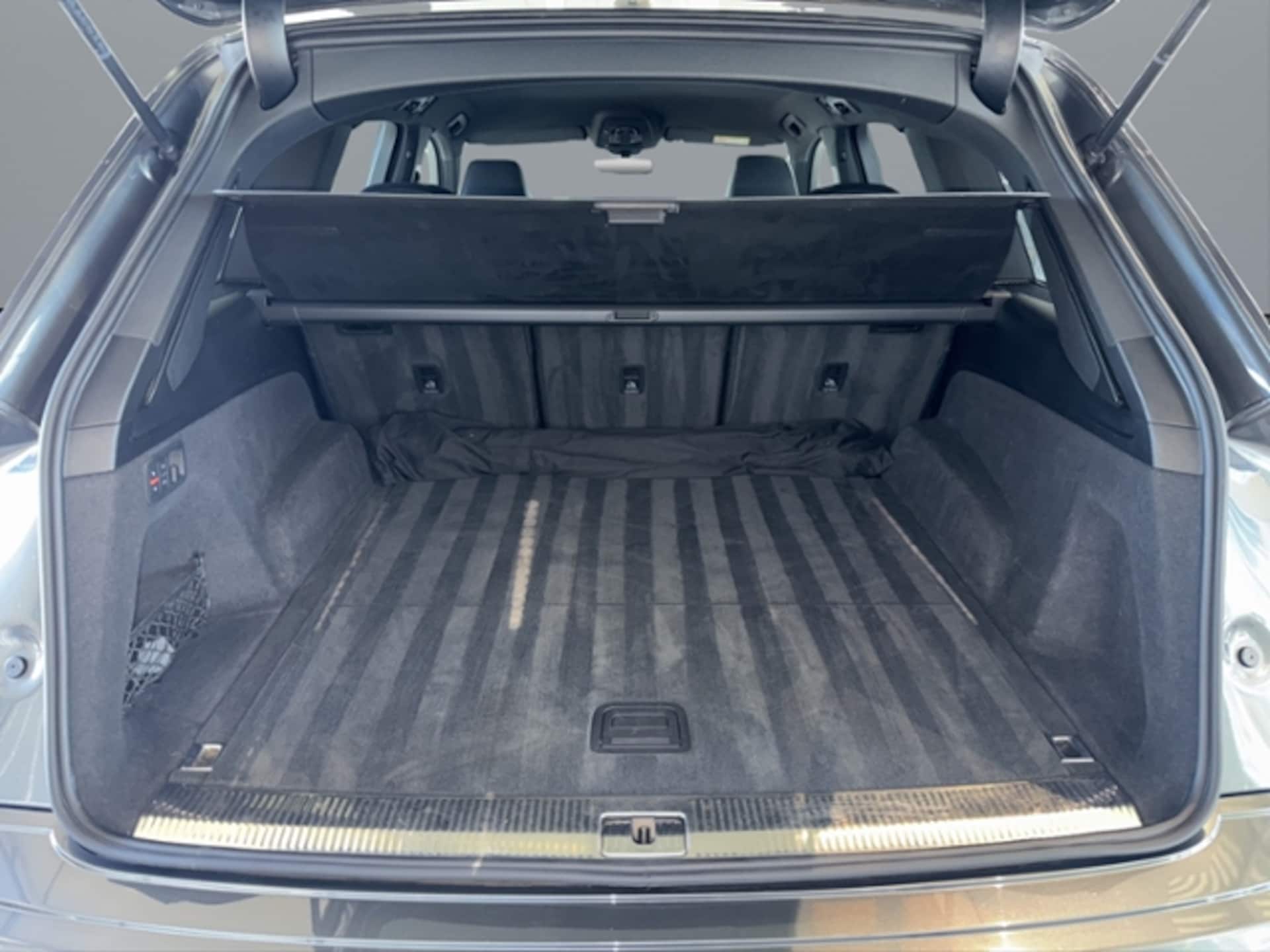 Audi Q7 SUV S line