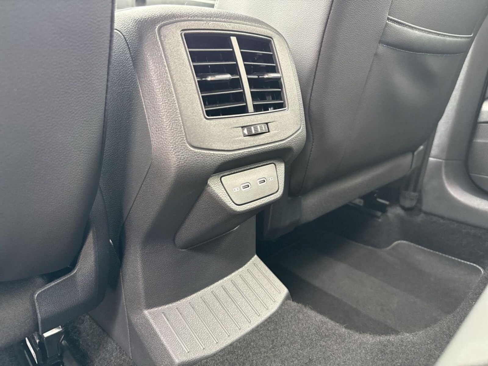 Volkswagen T-Roc – Bild 22