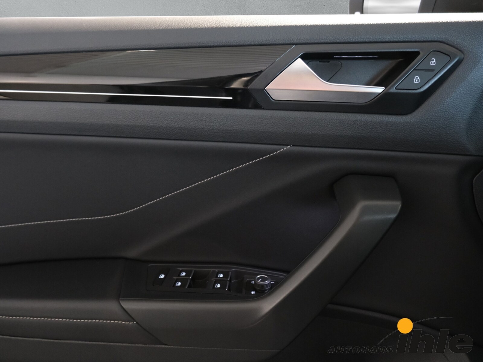 Volkswagen T-Roc – Bild 9