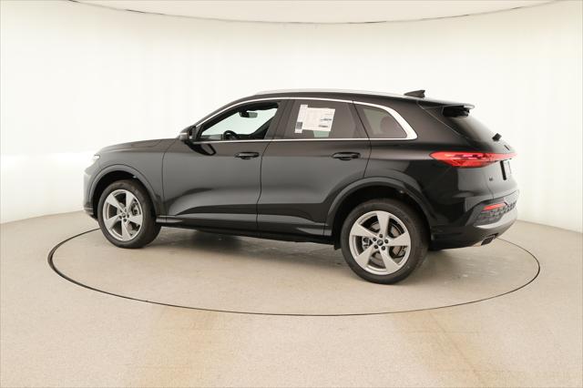 2025 Audi Q5 Premium Plus - Photo 3