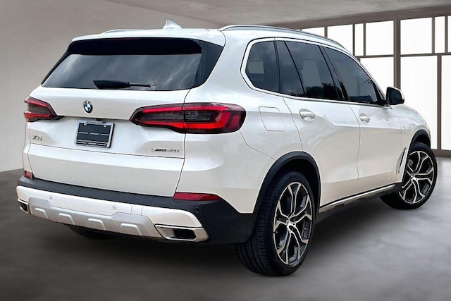 2023 BMW X5