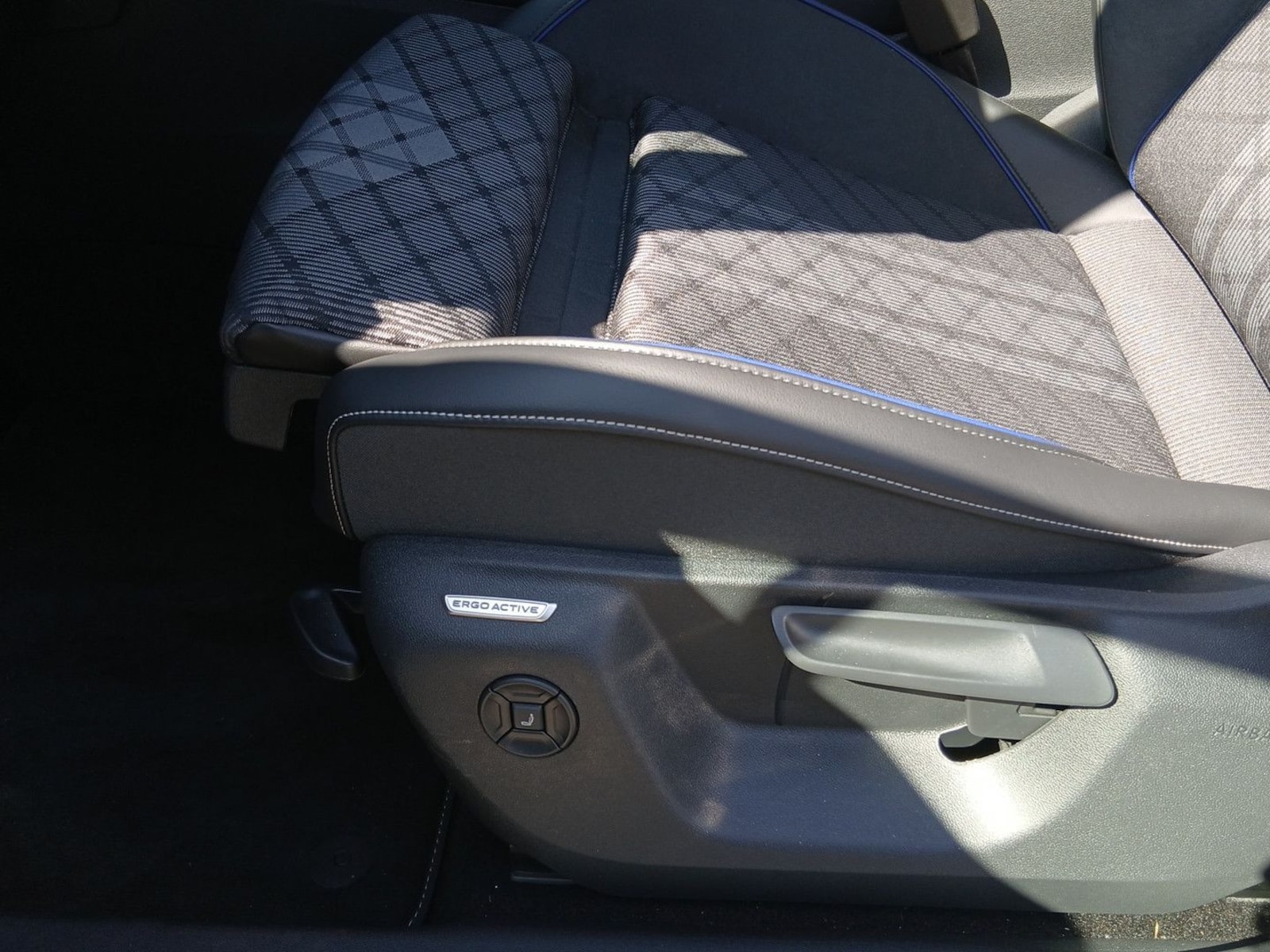 Volkswagen Tiguan – Bild 23