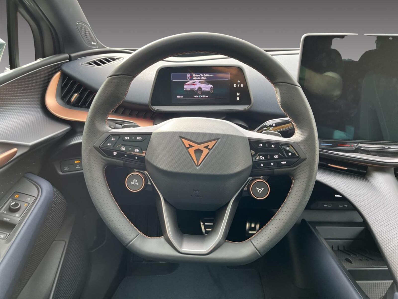 CUPRA Tavascan – Bild 11