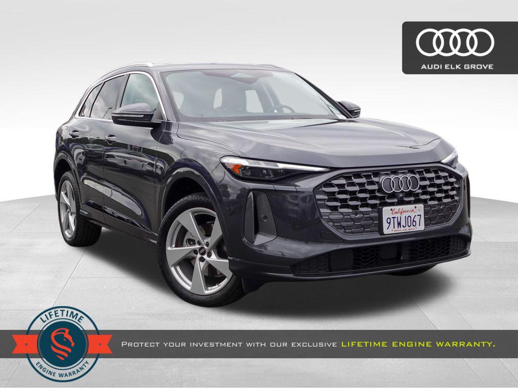 2025 Audi Q5 40 Premium Plus's photo