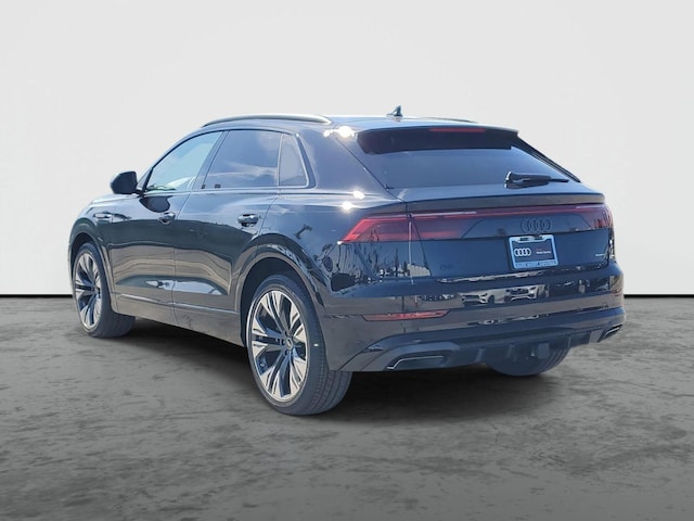 2026 Audi Q8