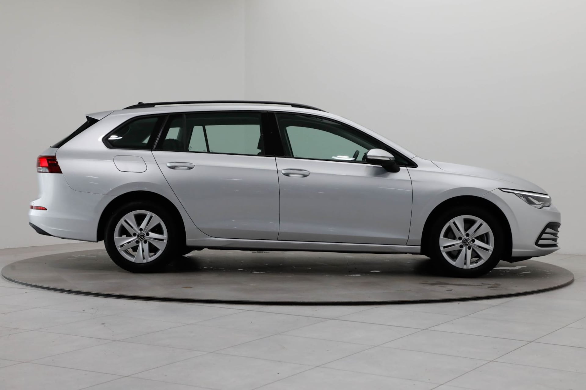Volkswagen Golf Variant Life