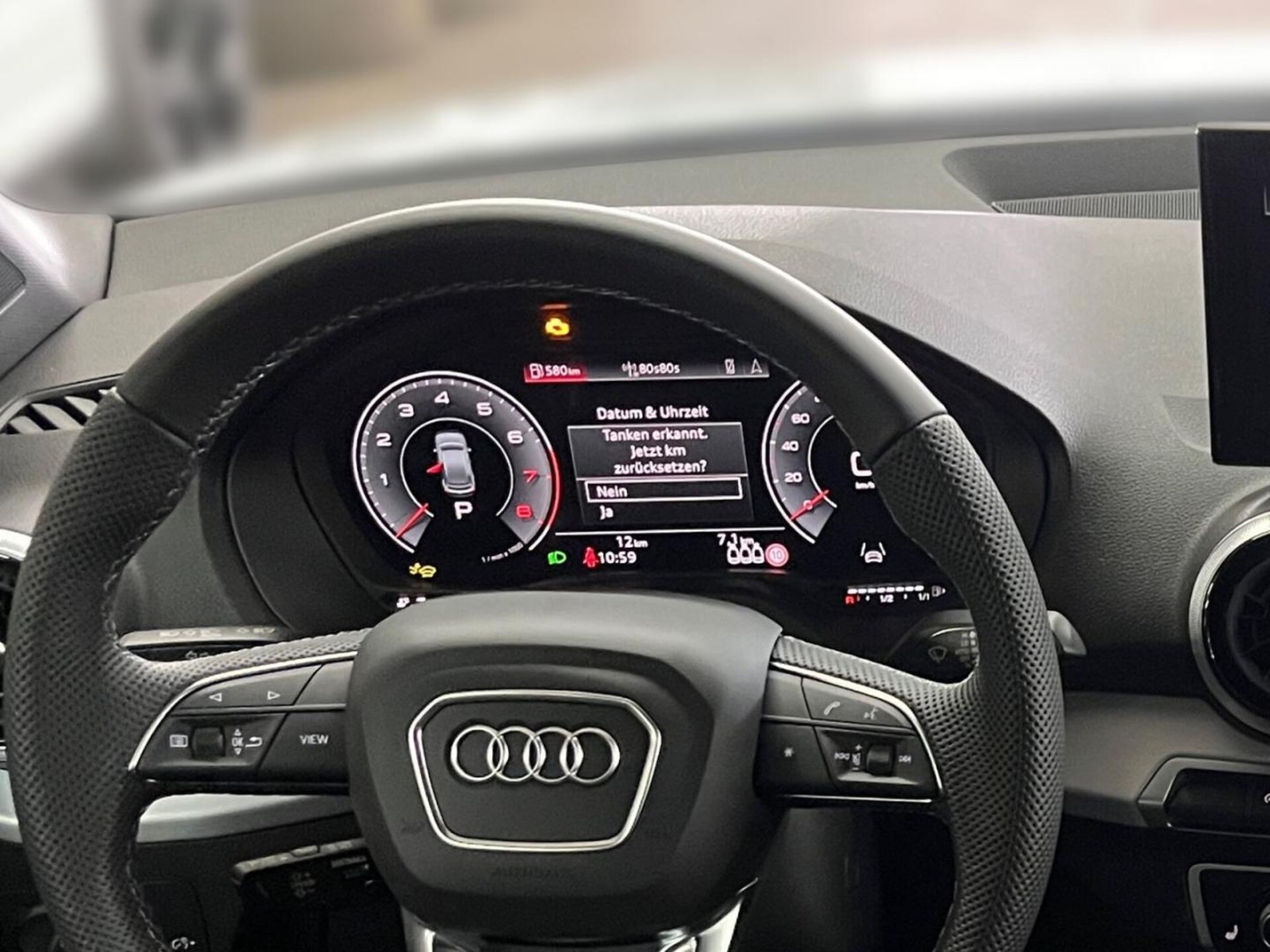 Audi Q2 S line