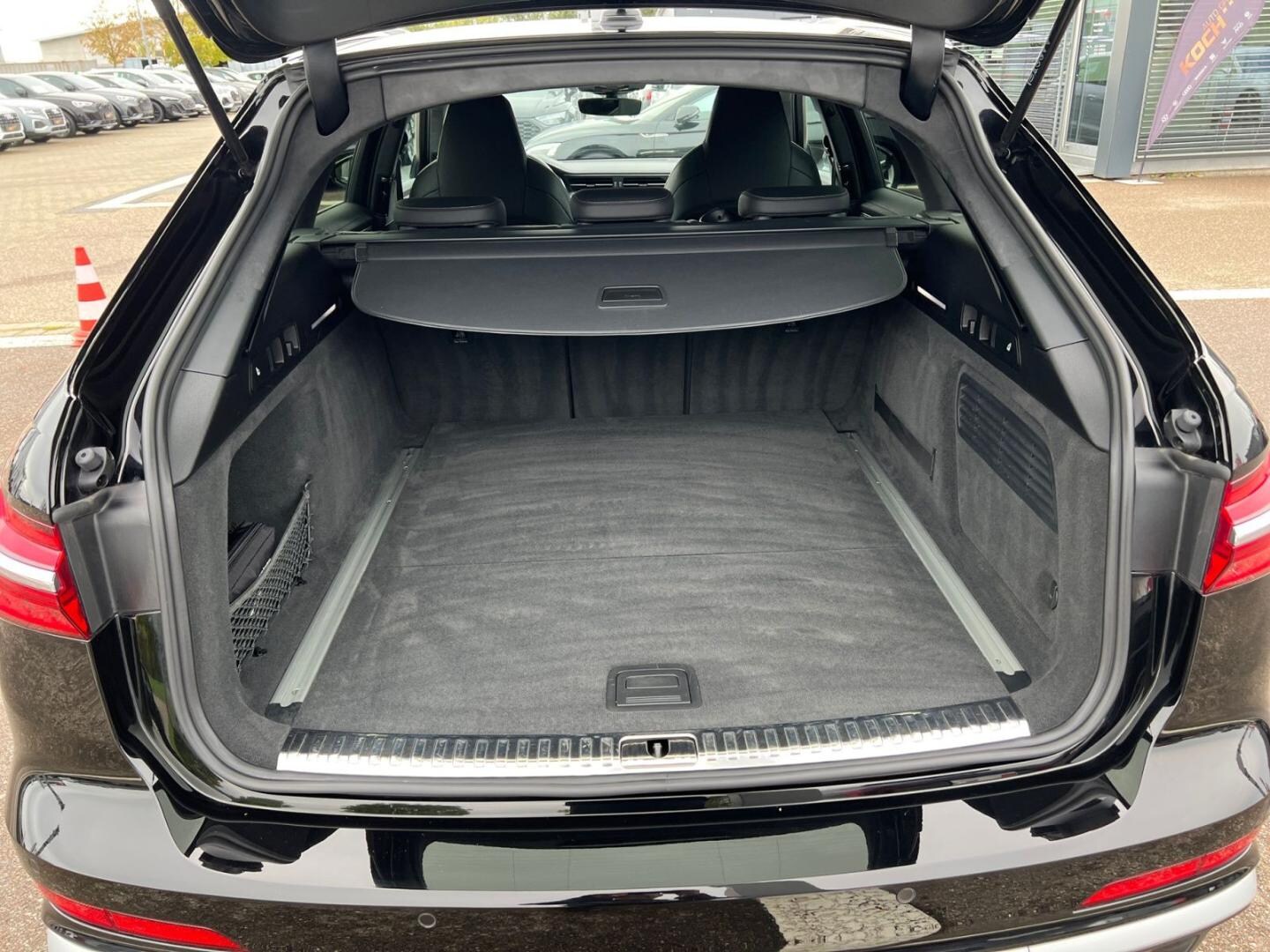 Bild über Audi S6 Avant TDI quattro tiptronic - für weitere Informationen kontaktieren Sie den Audi Partner